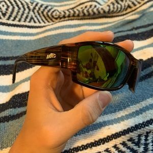 Ike polarized fishing glasses.